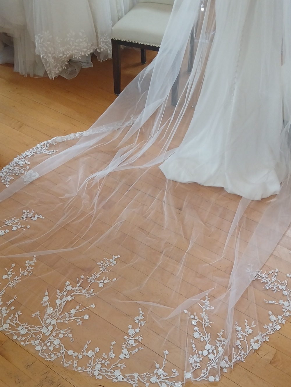 Designer Bridal Veil with Floral Sparkle Border - Elegant Sheer Tulle